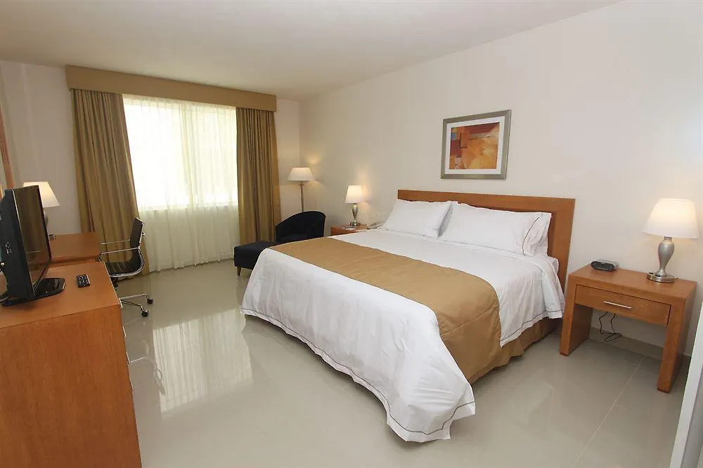 Hotel Wyndham Garden Playa Del Carmen