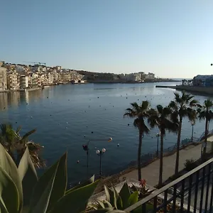 Seafront Akwador , Marsaskala Malta